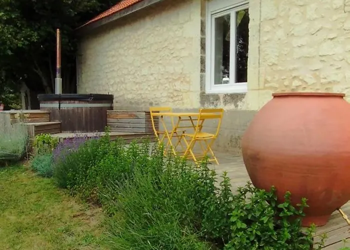 Le Four A Chanvre Saint-Genest-d'Ambiere